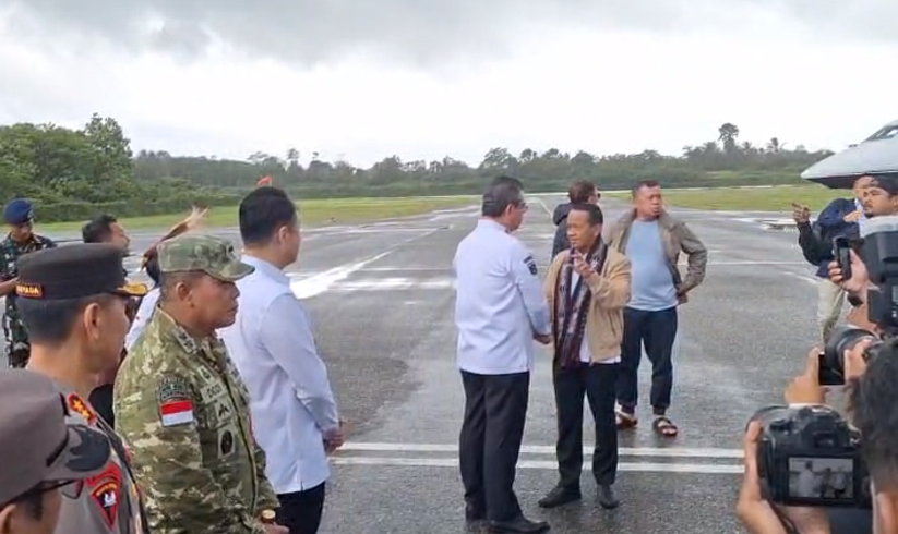 Hadiri Groundbreaking LNG Abadi Masela, Bahlil Disambut Gubernur Maluku